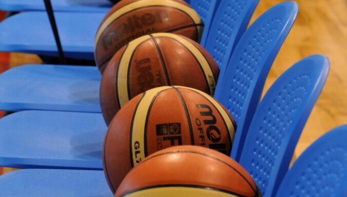 'TTT Rīga - Juniorēm' uzvara, bet Latvijas U-16 basketbolistes pārliecinoši zaudē apvienotā čempionāta spēlēs