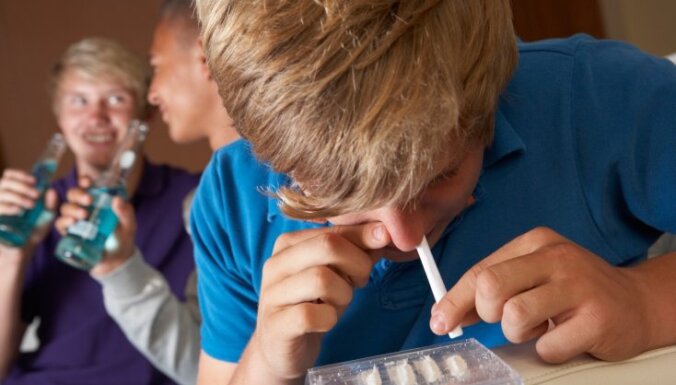 Aizkraukles skolā četri skolēni, iespējams, lietojuši narkotiskās vielas