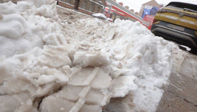 Ķirsis neizslēdz iespēju nekvalitatīvas sniega tīrīšanas dēļ lauzt līgumu ar 'Clean R'