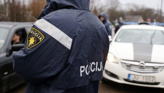 Par mēģinājumu nošaut trīs cilvēkus Rembatē vīrietim piespriež 15 gadus cietumā