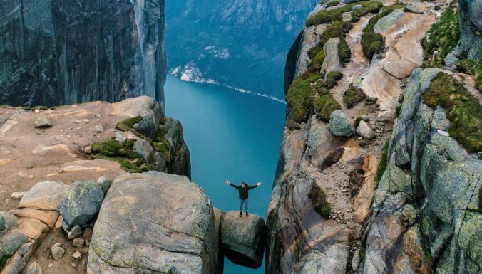 Apbrīnojami kadri: deviņu dienu ceļojums, apskatot Norvēģijas iespaidīgo dabu