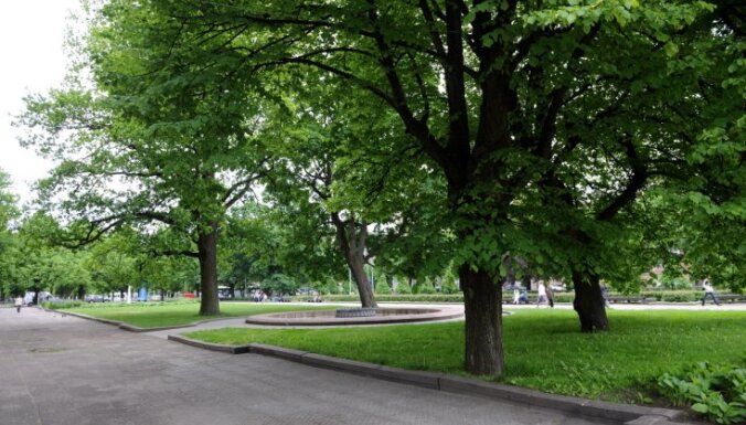 В центре Риги неизвестные ограбили несовершеннолетних