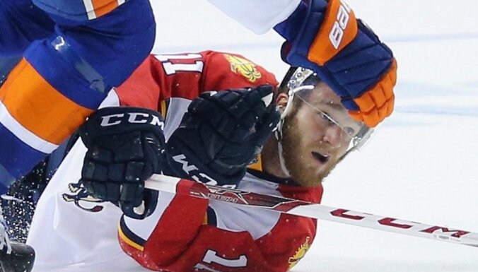 Jonathan Huberdeau #11 of the Florida Panthers