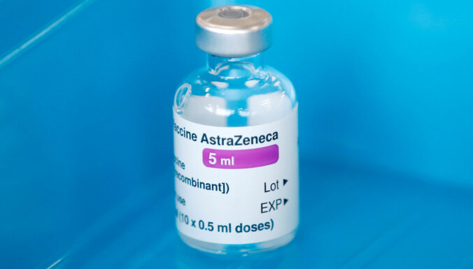 Latvija saņēmusi 43 200 'AstraZeneca' vakcīnu pret Covid-19 devas