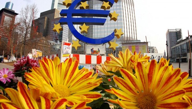 ECB: Banku filiāļu skaits ES pērn samazinājies līdz 198 744