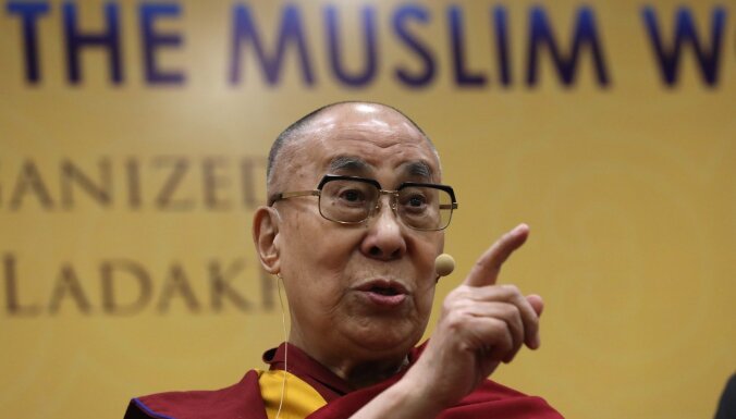 Trampam nav morāla principa, norāda Dalailama