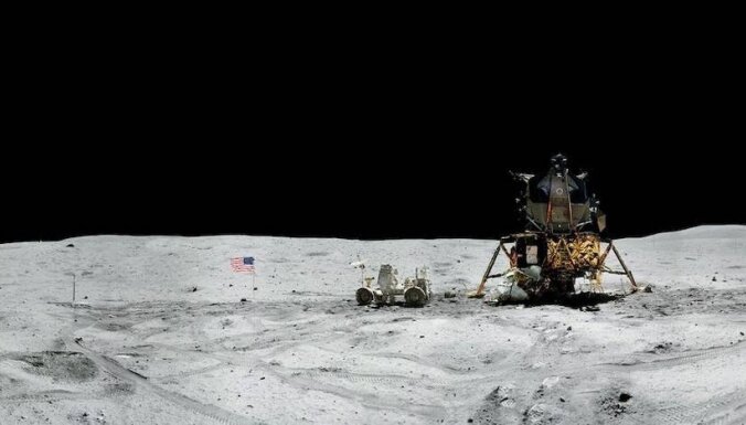 Pirms 50 gadiem uz Zemes atgriezās astronauti, kas uz Mēnesi aizveda Latvijas karogu