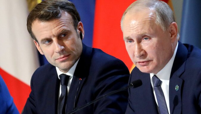 Путин и Макрон обсудили предложенные Россией гарантии безопасности
