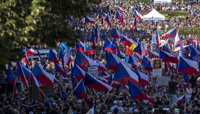 Протесты в Праге. Кто за ними стоит и кто в них участвует