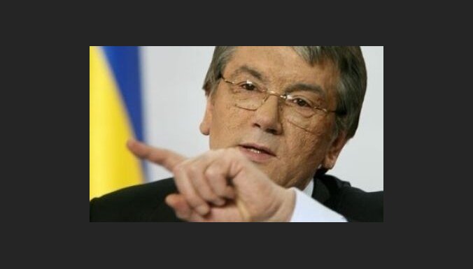 Ющенко осудил Тимошенко и указал ошибку Януковича