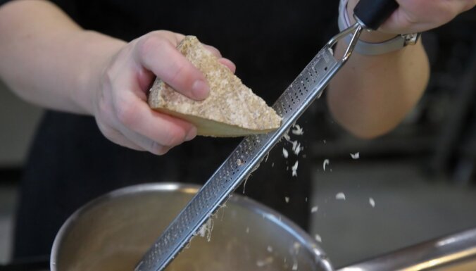 Foto recepte soli pa solim: krēmīgs sēņu risoto ar maigu trifeļu noti