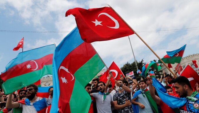азербайджан турция флаг