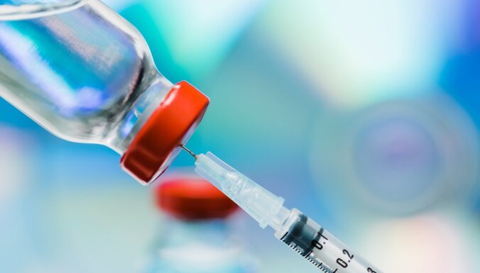 Ar pirmo poti pret Covid-19 vakcinēto SAC klientu skaits pārsniedz medicīnas darbinieku skaitu
