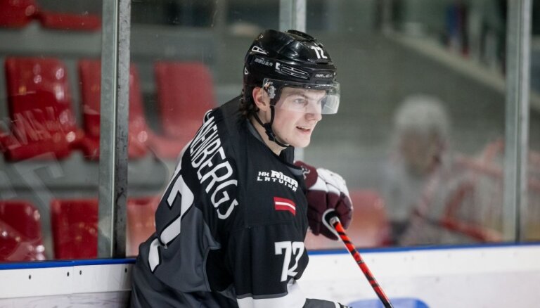 Hokejists Švanenbergs pārcēlies uz Ziemeļameriku, pievienojoties NHL fārmklubam