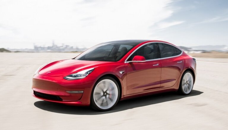 Tesla Model 3 стала абсолютным лидером авторынка Европы