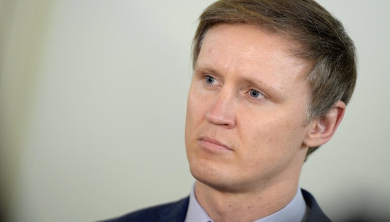 Комиссия Сейма отклонила идею Нацблока о предвыборной агитации только на латышском языке