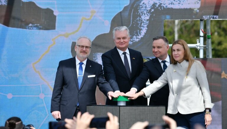 Polijas-Lietuvas gāzes starpsavienojums palīdzēs stiprināt Eiropas enerģētisko drošību, pārliecināts Levits