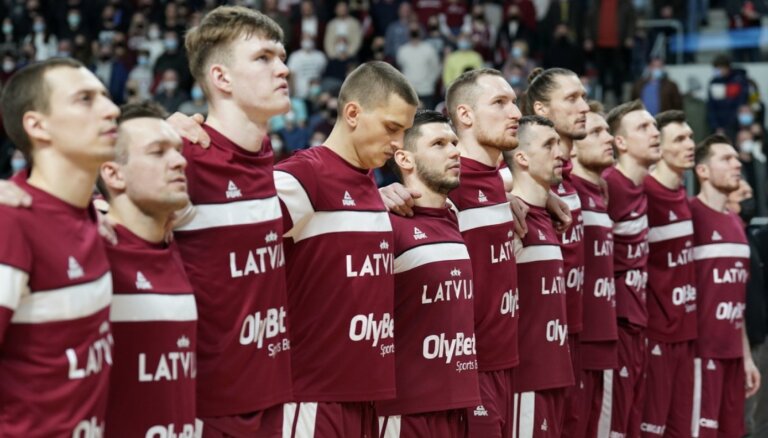 Latvijas basketbolisti PK kvalifikācijas spēlēm vasarā iesildīsies ar mačiem pret Lietuvu