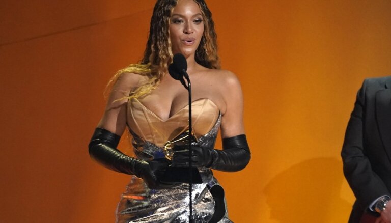 Бейонсе установила рекорд Grammy с самым большим числом наград в истории