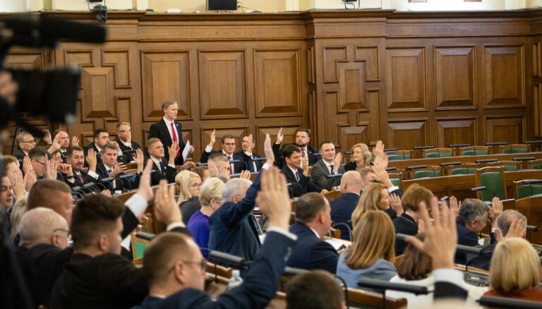 После нескольких часов дебатов Сейм концептуально поддержал госбюджет-2023