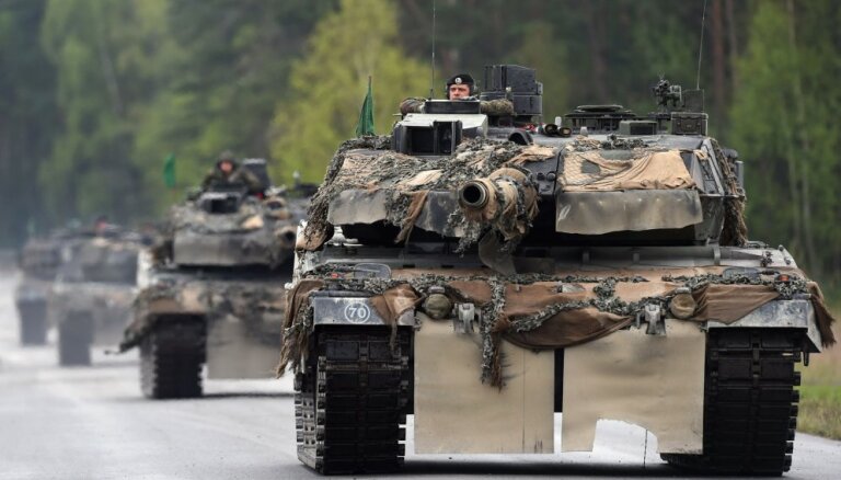 Somija pauž gatavību piegādāt Ukrainai tankus