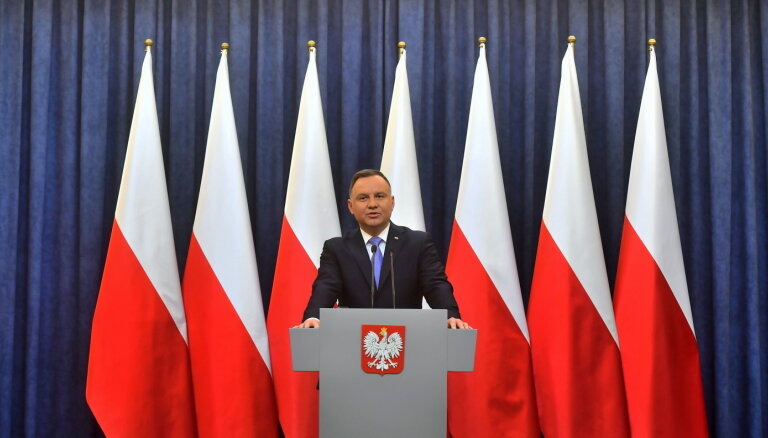 Polijas prezidents apsūdz Vāciju solījumu neturēšanā par bruņojuma piegādēm
