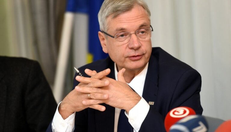 Шадурскис заявил, что ни на какие компромиссы по языковой реформе в школах идти не будет