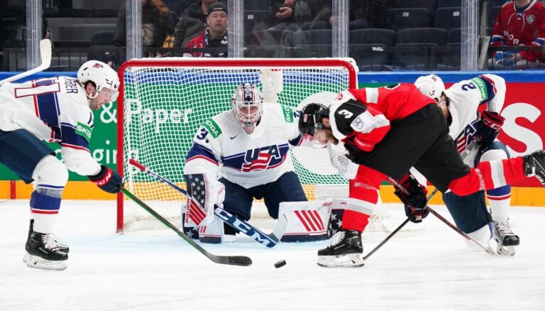 Austrijas hokejisti šokē amerikāņus; zaudē tikai pagarinājumā