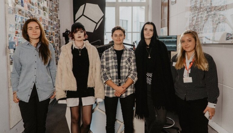 Dot pieci visa gada garumā: RSU studenti praksē Latvijas Radio 5