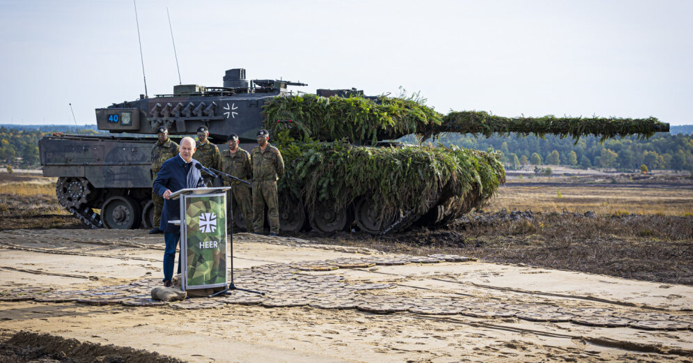 Germany could hand over 10-15 Leopard 2 tanks to Ukraine this year, the media reports