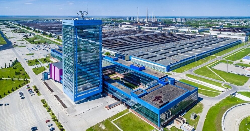 AvtoVAZ’s debt has risen to 1.8 billion euros;  demand fell by 60%