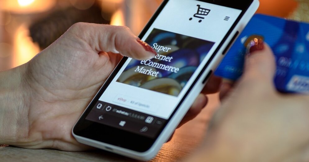 Pandemic boosts global e-commerce growth by 74%