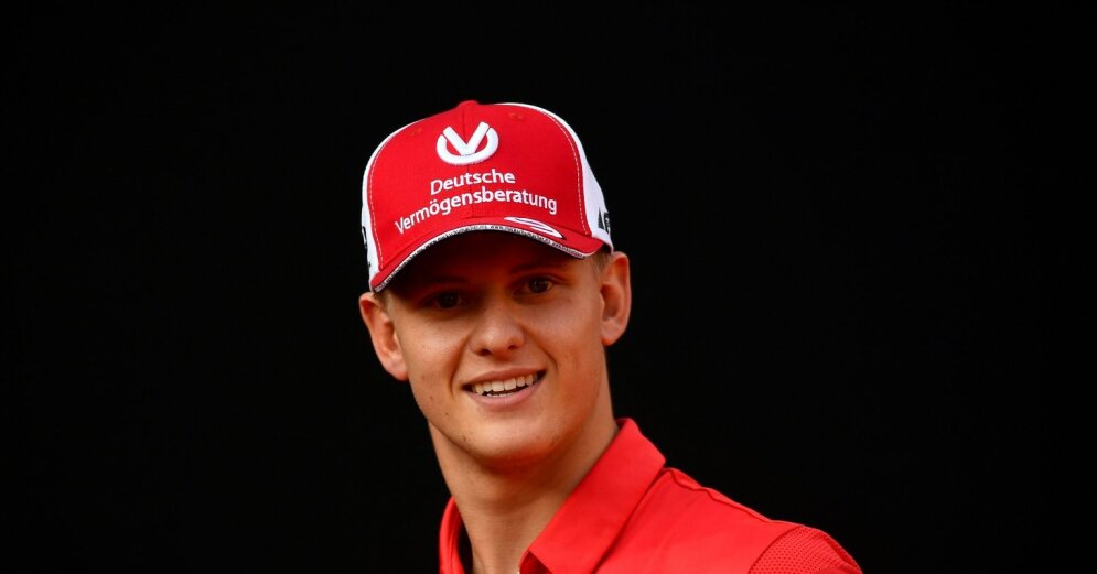 Mick Schumacher will take part in the F-1 stage training races next week