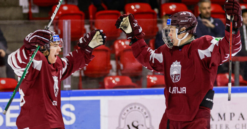 Latvian U-20 hockey players finish the World Championship Group A tournament with victory