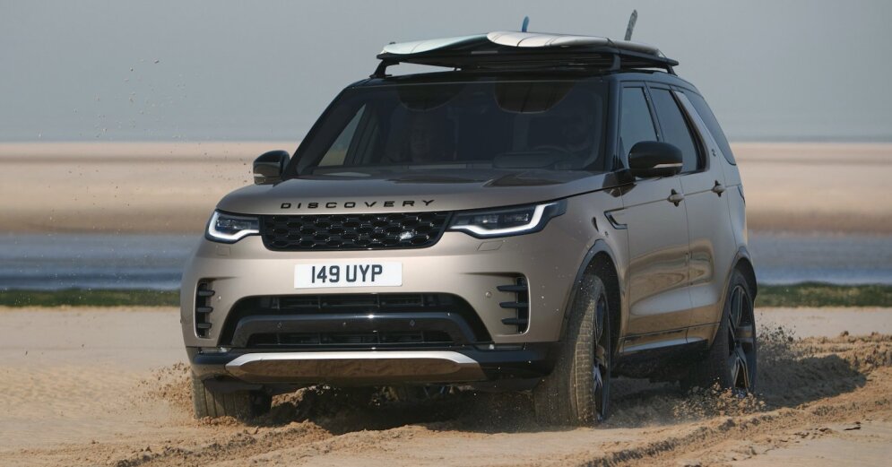 The upgraded ‘Land Rover Discovery’ – even more comfortable for all seven passengers