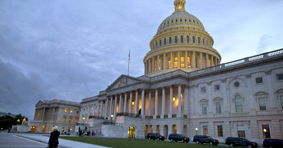 Конгресс США одобрил предоставление Украине помощи на 40 миллиардов долларов