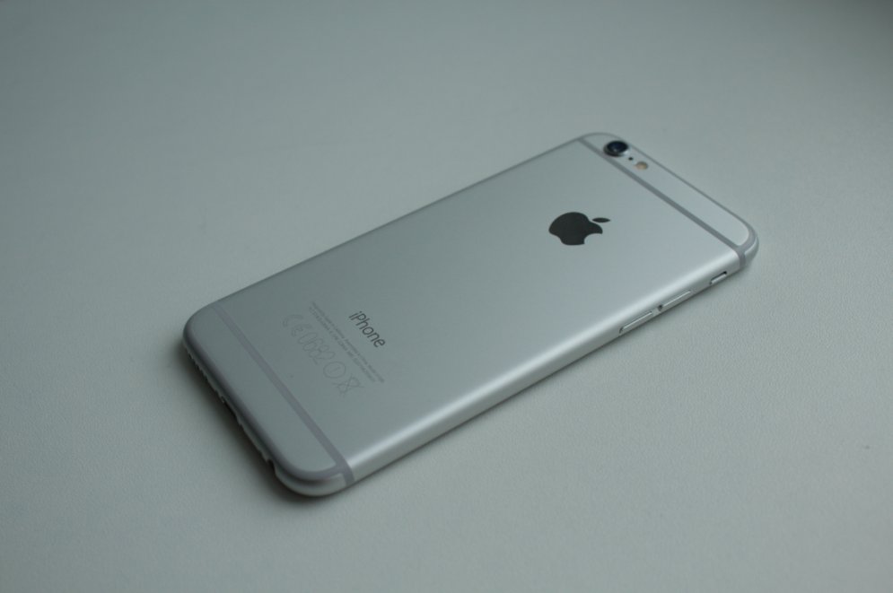 'iPhone 6' apskats: noapaļots, ātrs, labs un pārvērtēts