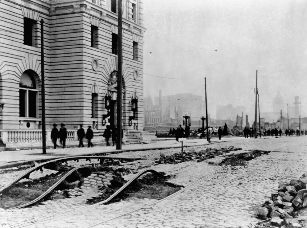 Arhīva foto: Sanfrancisko pēc smagākās zemestrīces pilsētas vēsturē